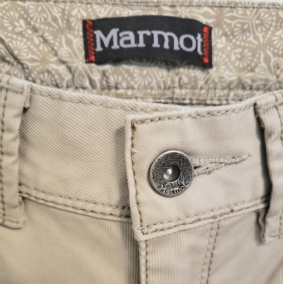 Marmot Women's Tan Capri Pants - Picture 2 of 7